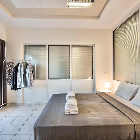 #icarus Penthouse By Halu! *