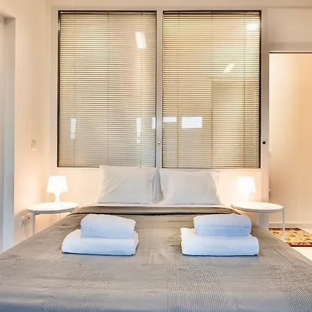 #icarus Penthouse By Halu! سالونيك