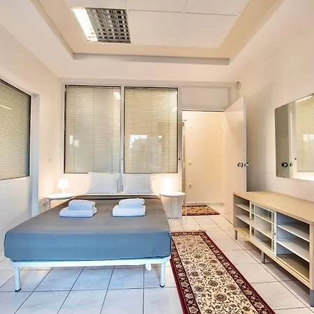 #icarus Penthouse By Halu! *